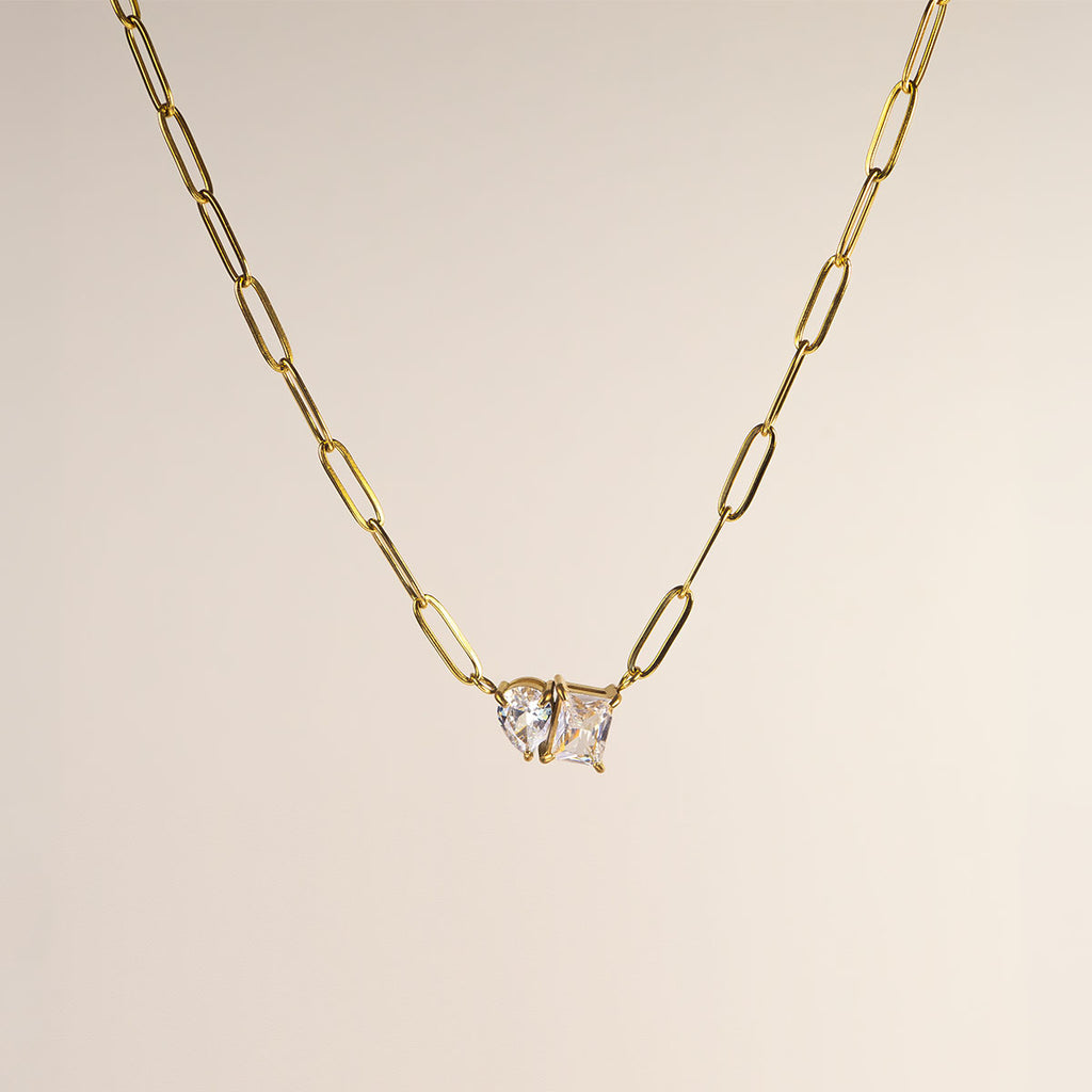 Ada Paperclip Pendant Necklace