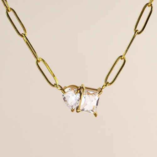 Ada Paperclip Pendant Necklace