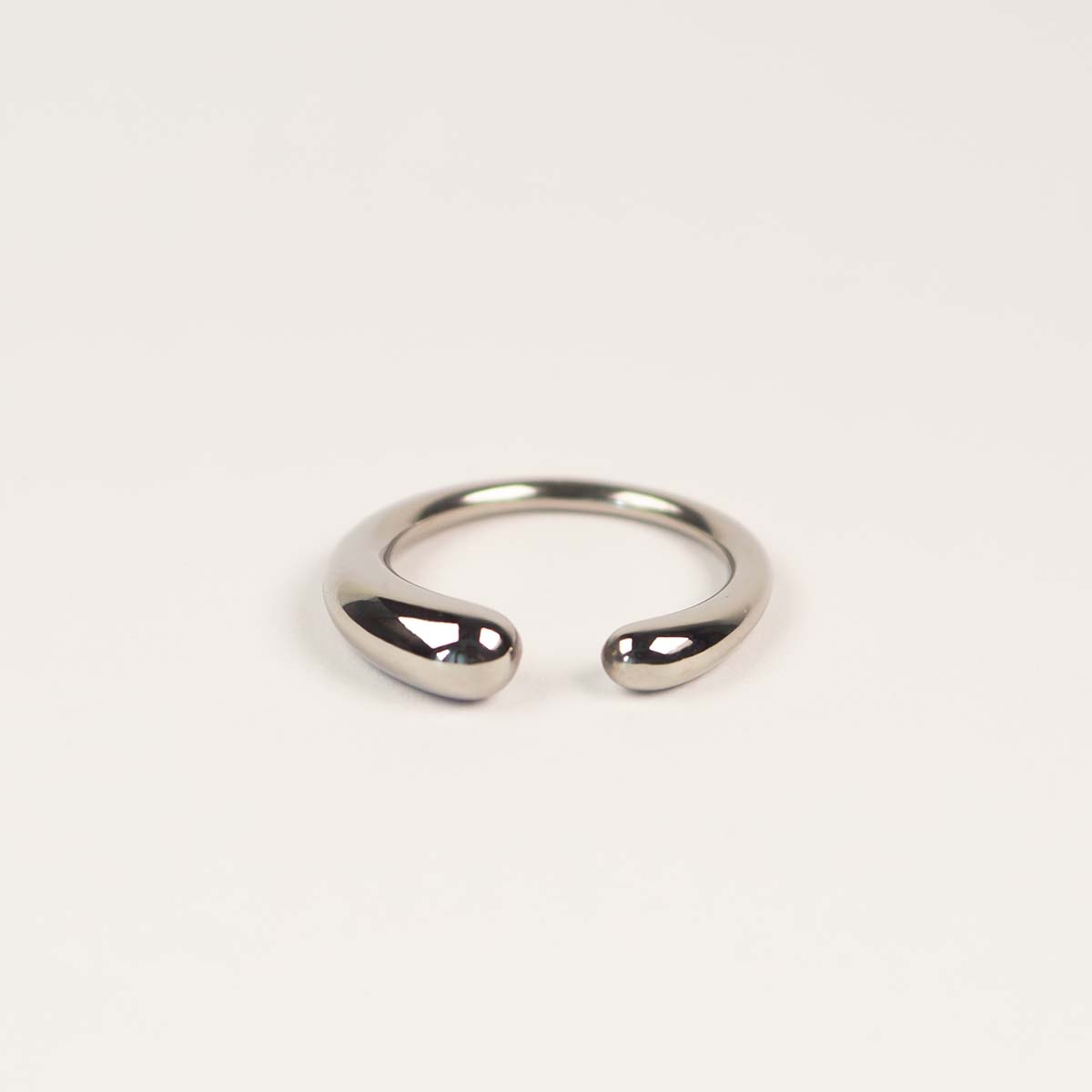 Anillo abierto Britta