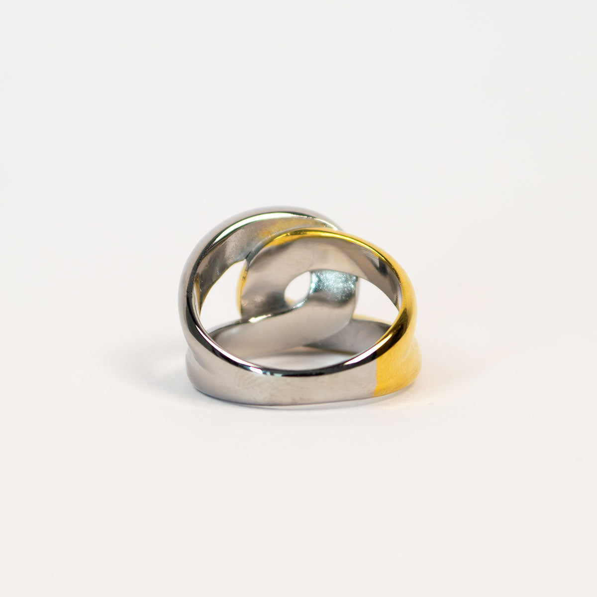 Kira ineinandergreifender Ring
