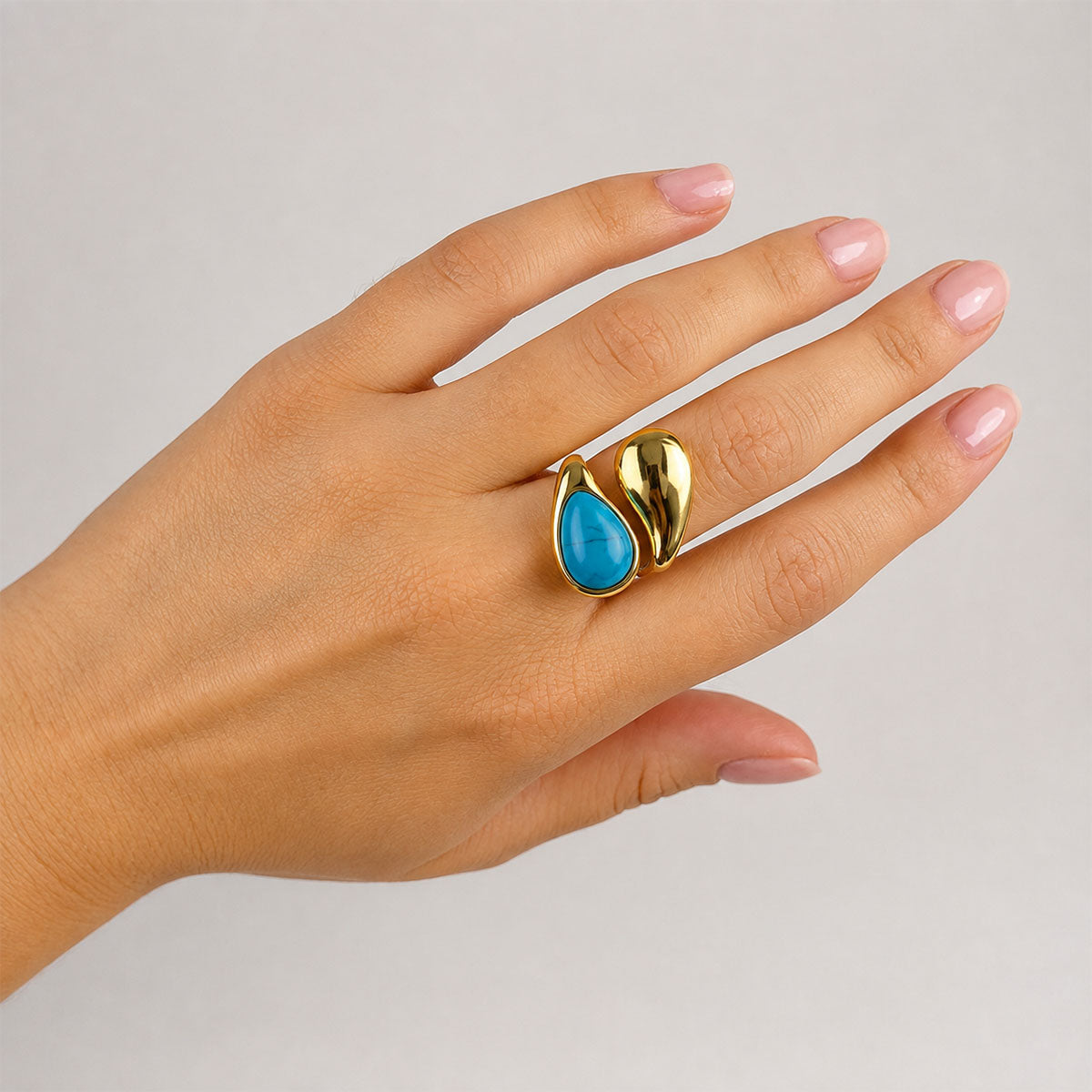 Nadia Wave Stone RingNadia Wave Stone Ring