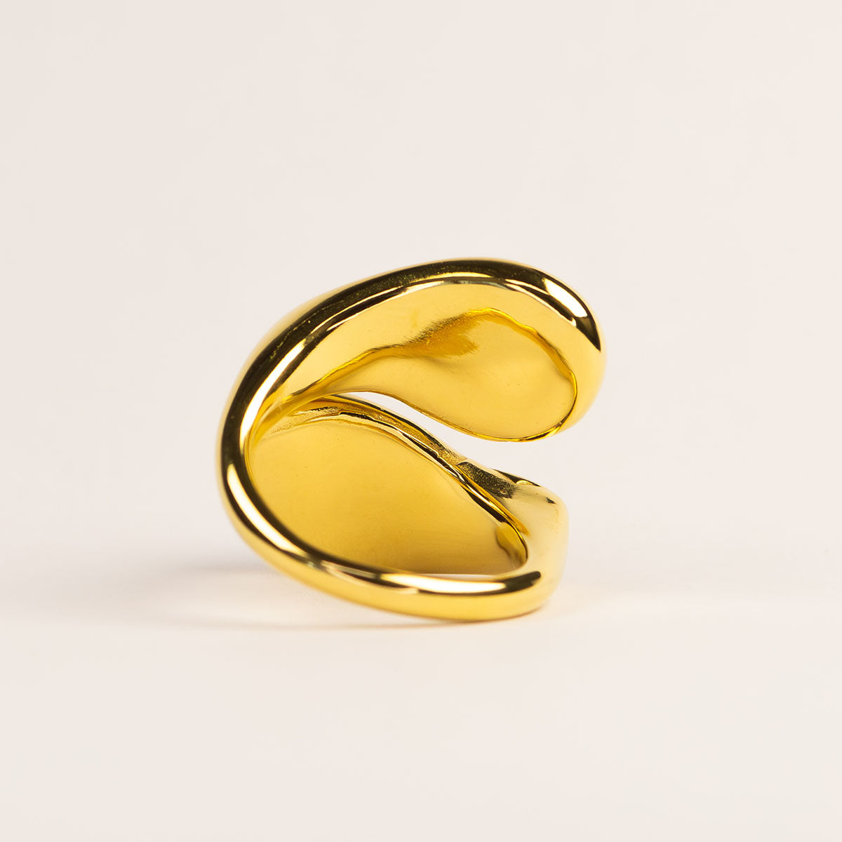 Nadia Wave Stone RingNadia Wave Stone Ring