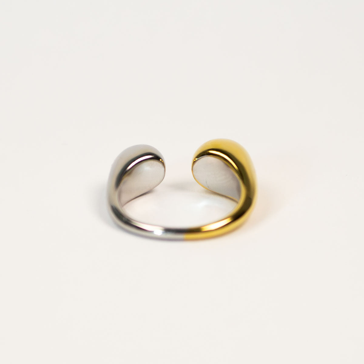 Anello a goccia Orla