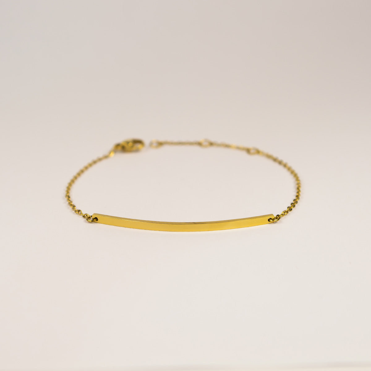 Rosa Curved Bar Bracelet