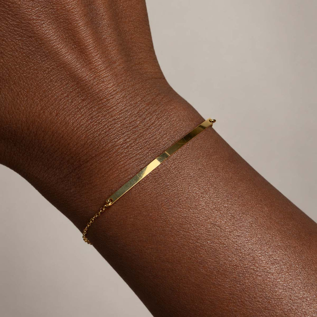 Rosa Curved Bar Bracelet