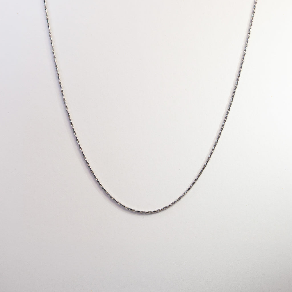 Sole Snake Chain Necklace