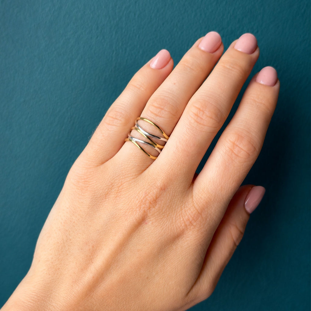 Anillo abierto a capas Naya